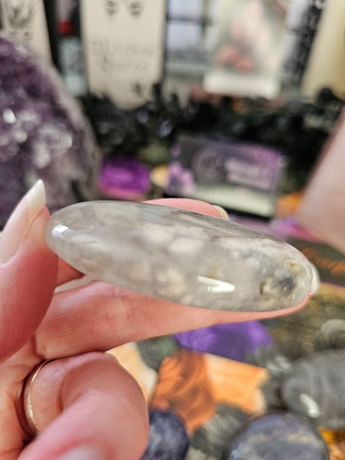 Flower Agate Palmstone