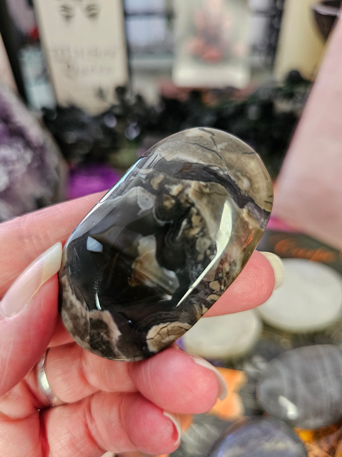 Volcanic Agate Palmstone