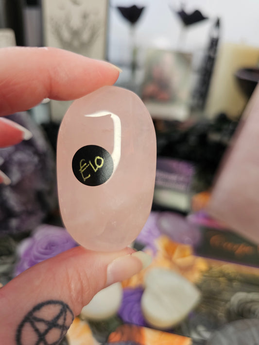 Rose Quartz Palmstone
